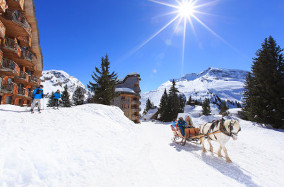 Calèche Avoriaz © Savoie Mont Blanc - Scalpfoto