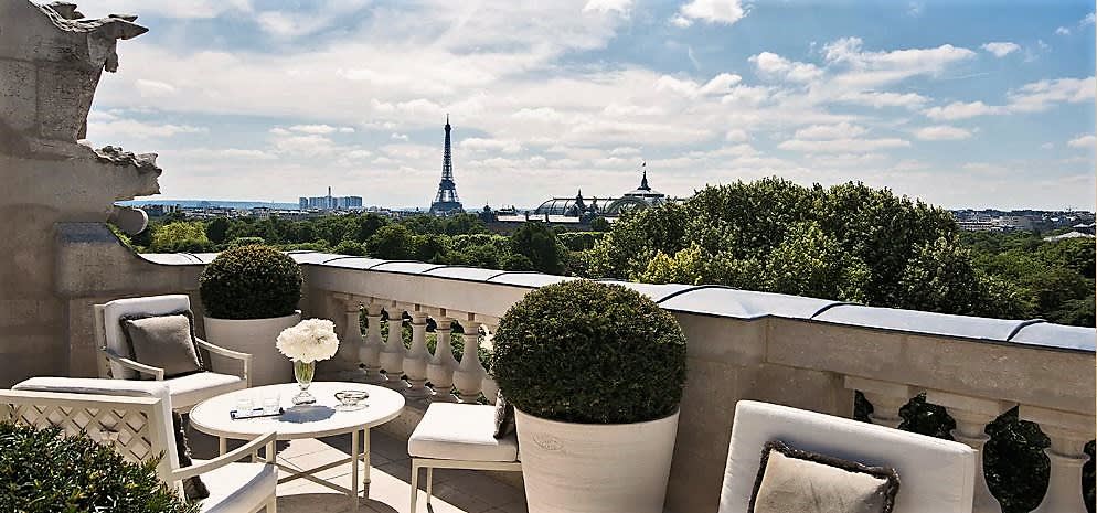 8 of the Hottest New Hotels in Paris, the French Riviera, Versailles, and  Beyond