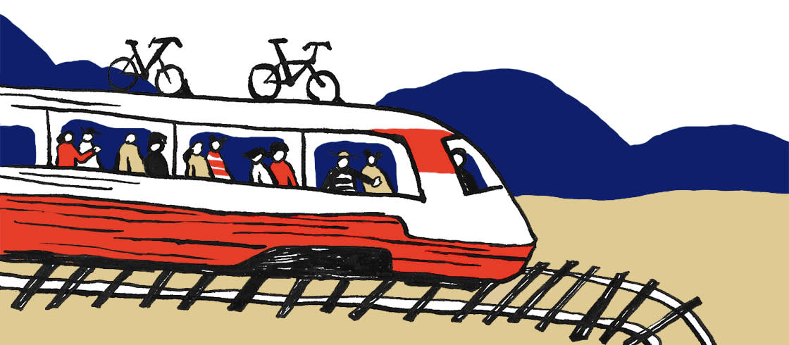 列車内へ自転車を持ち込んで移動する