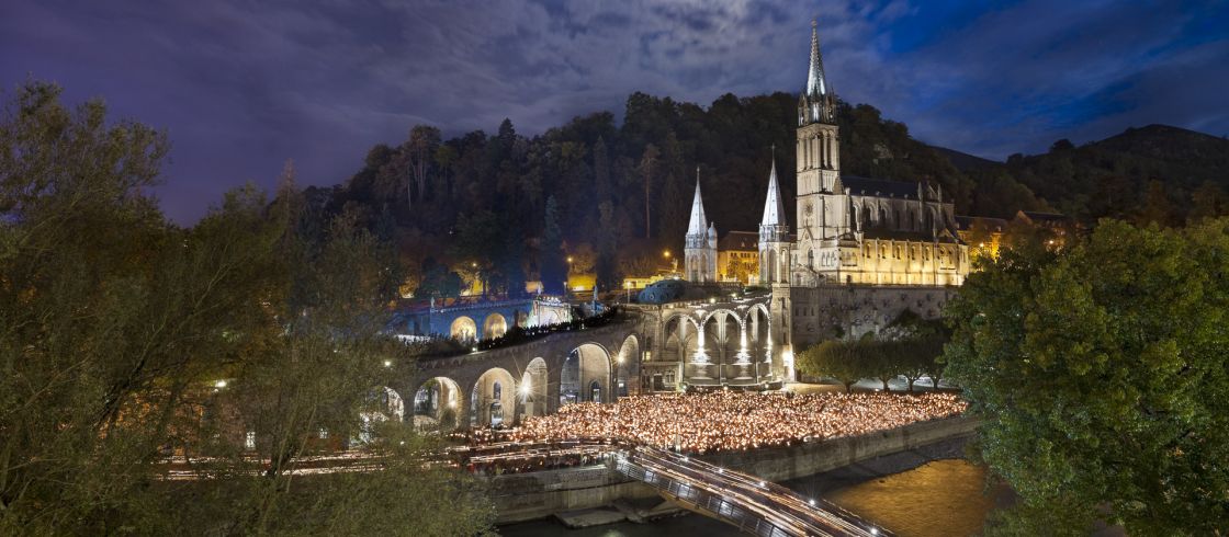 Lourdes, lugar destacado de peregrinaje