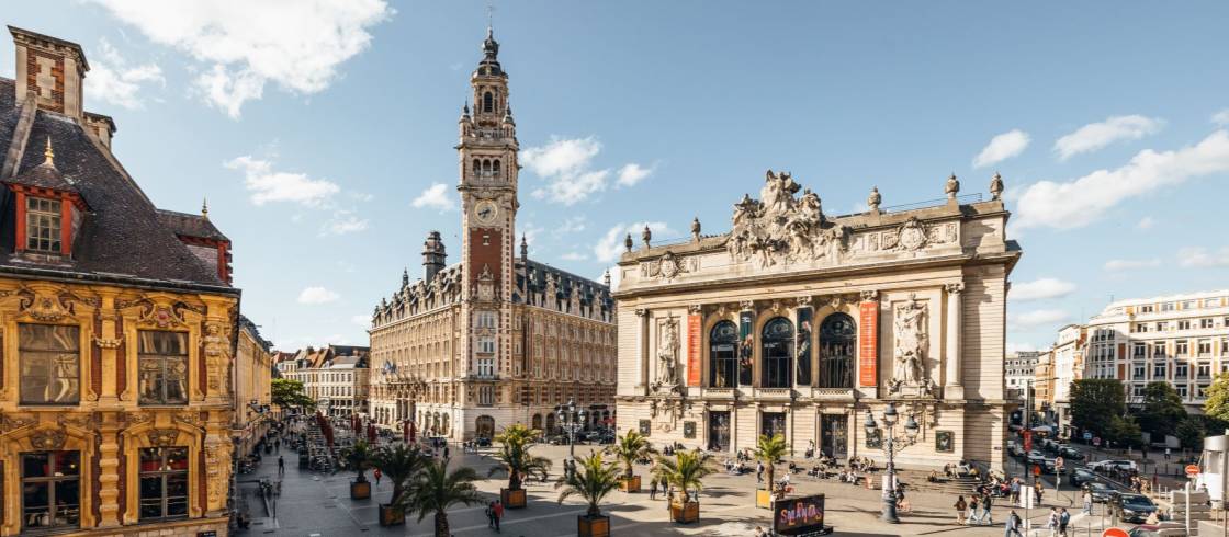 Balade dans le centre-ville de Lille, capitale des Hauts-de-France.