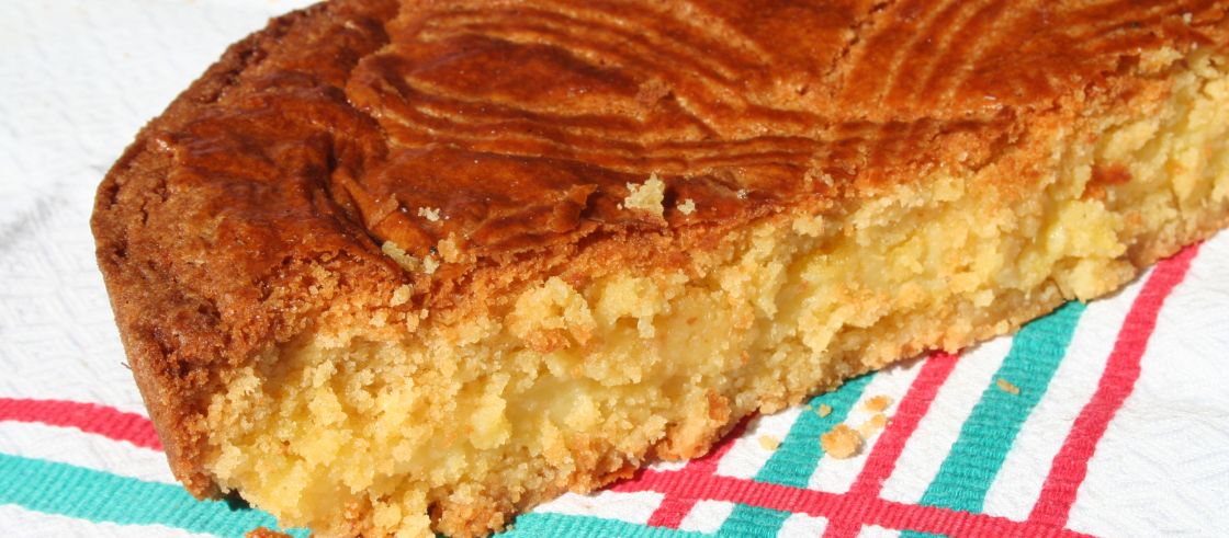 Gâteau Invisible (Invisible Apple Cake) Recipe