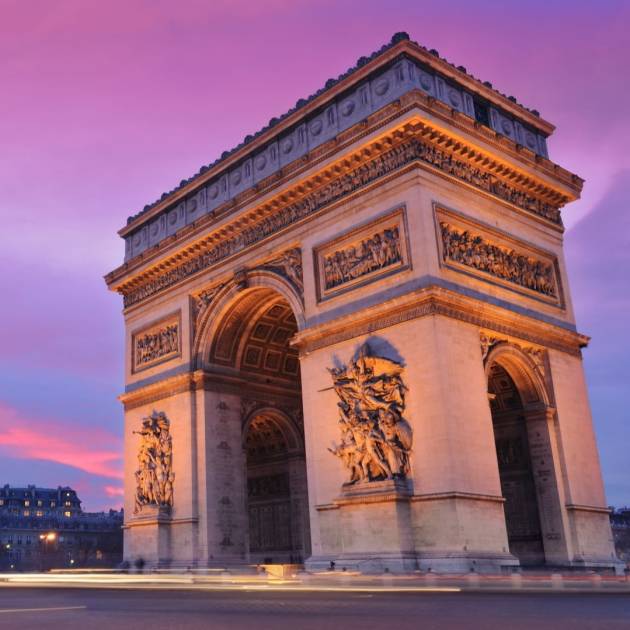 L'Arc de Triomphe, histoire et panorama exceptionnel sur Paris