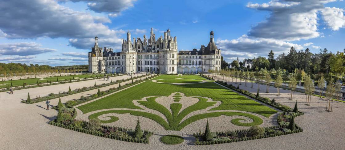 The Château de Chambord, one of the centerpieces of the French Renaissance court.