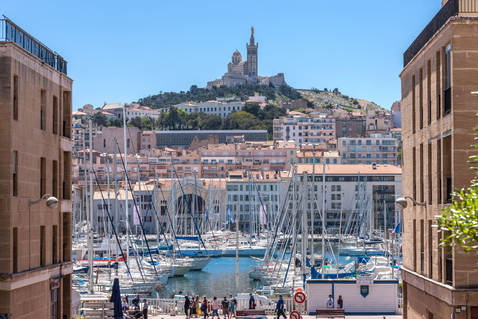 マルセイユ フランス最大規模の港町