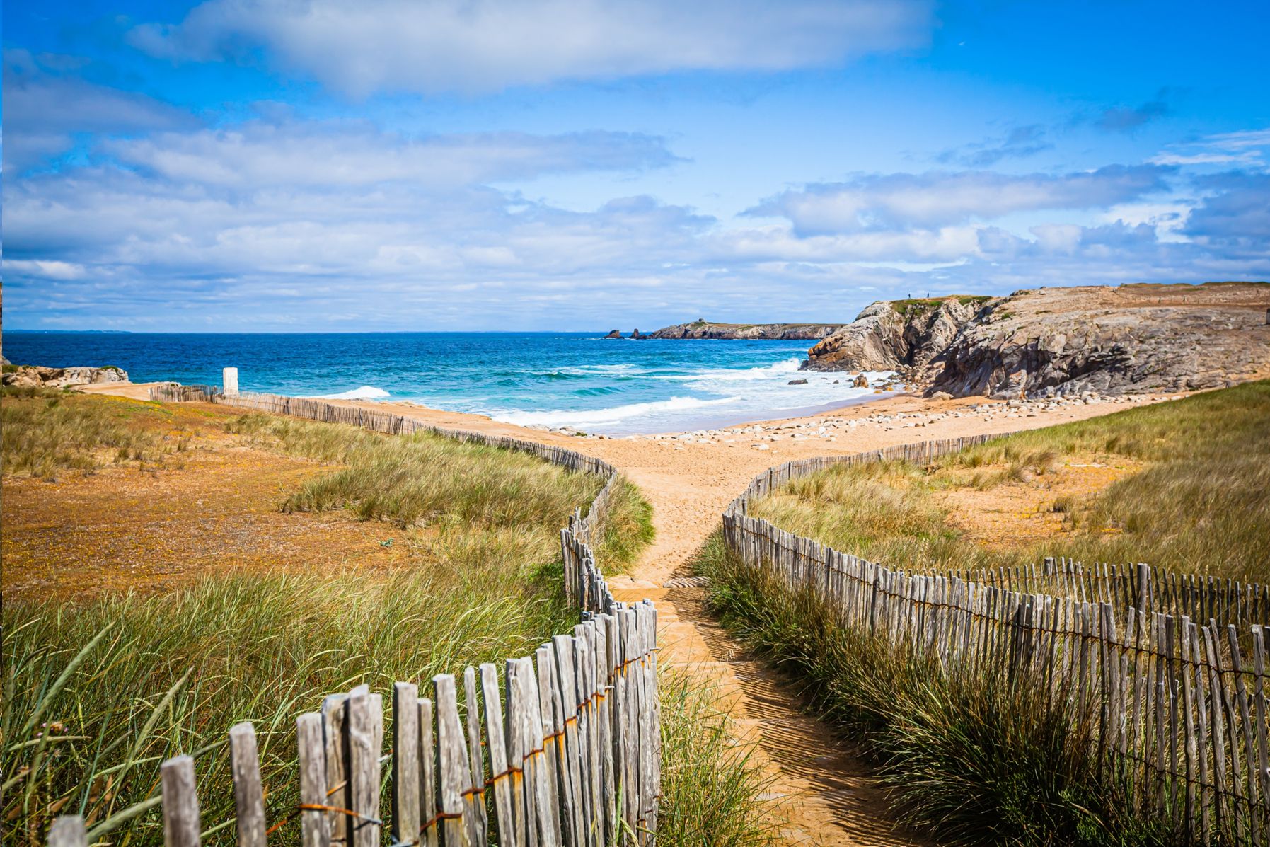 Wild coast at the Quiberon peninsula in Brittany, France © hardyuno