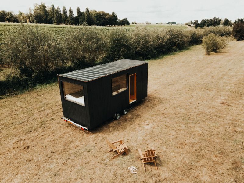 Bonjour Parcel Tiny House rental in France - Drone view © Alair Drone / Parcel