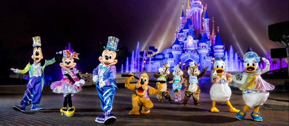 Pour les 30 ans de Disneyland Paris, le château de la Belle au